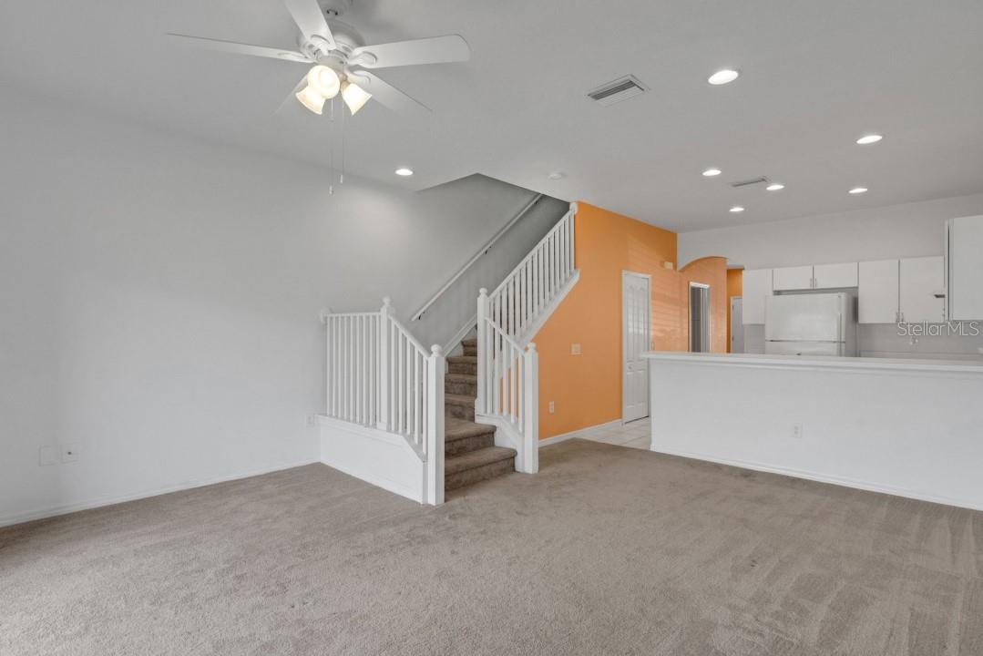 12707 KINGS CROSSING DR