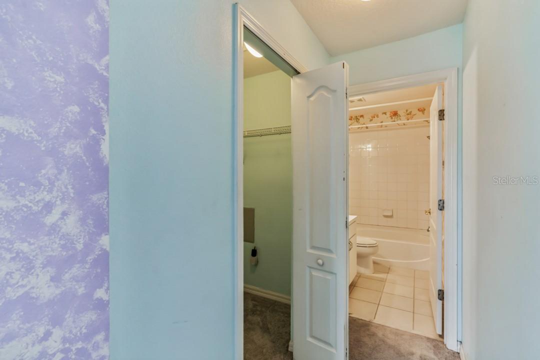 12707 KINGS CROSSING DR