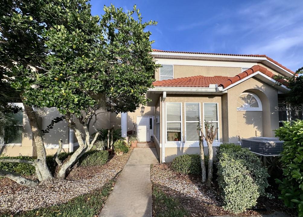 1749 SAINT TROPEZ CT