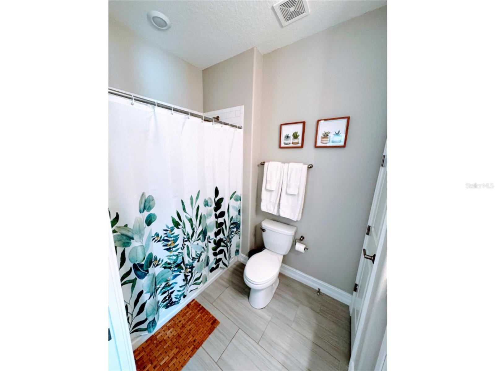 4880 ISOLA CT