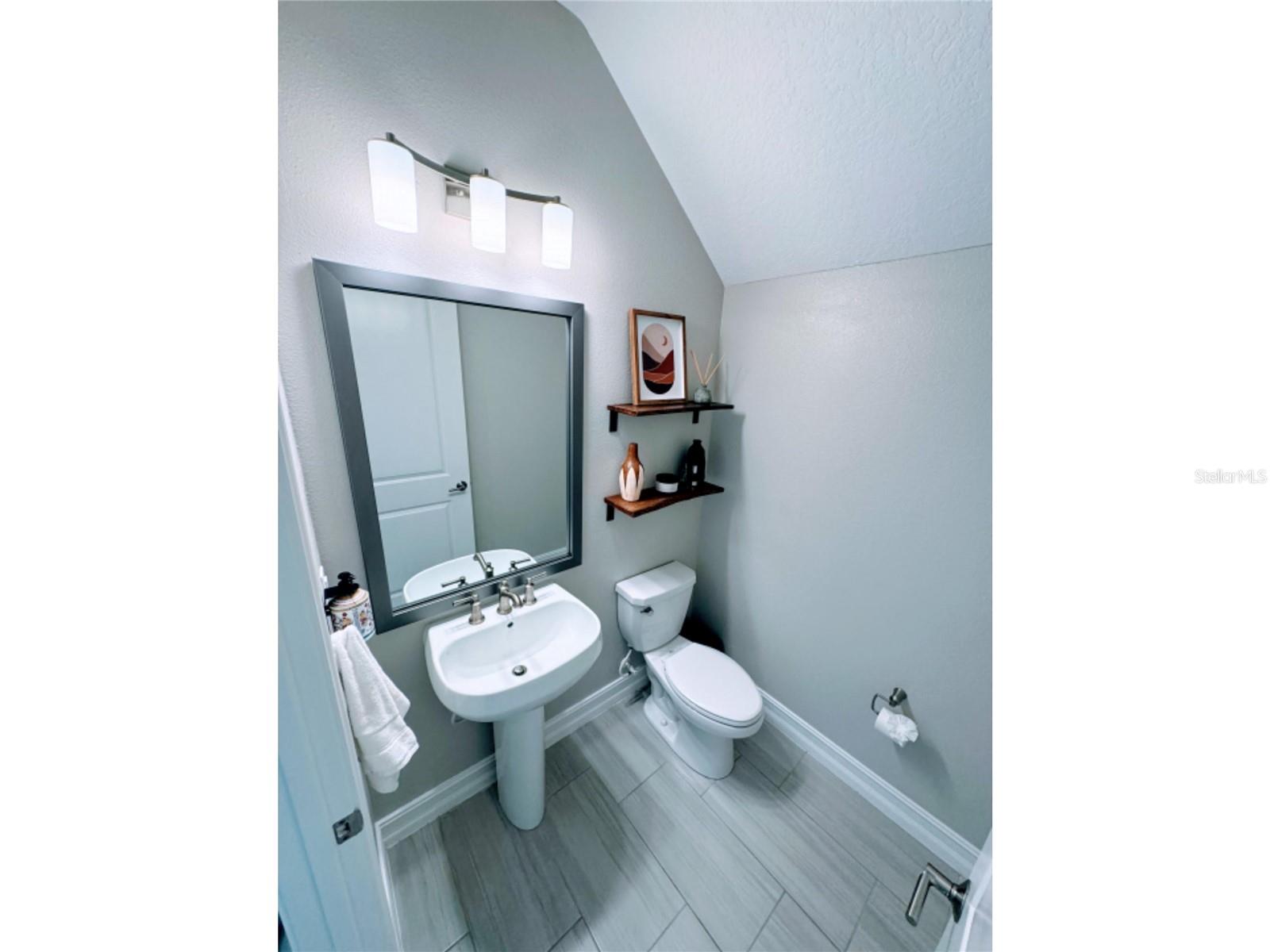 4880 ISOLA CT