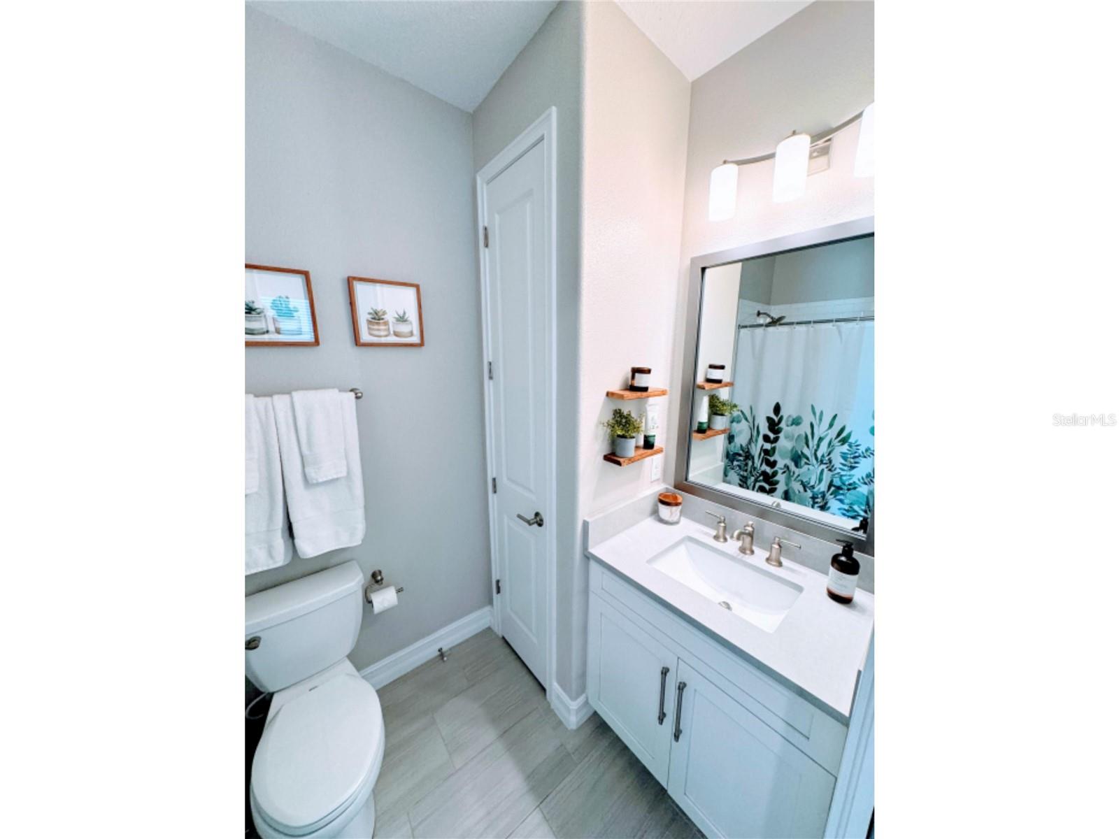 4880 ISOLA CT
