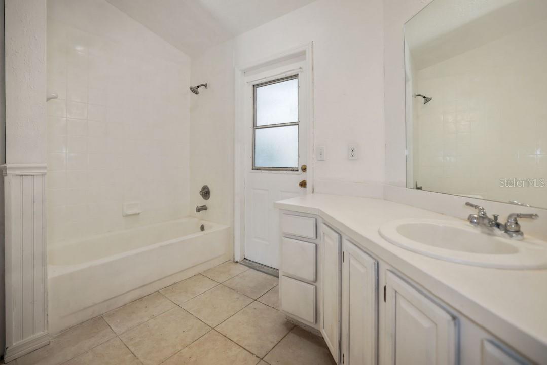 13847 OAK FOREST BLVD S #S