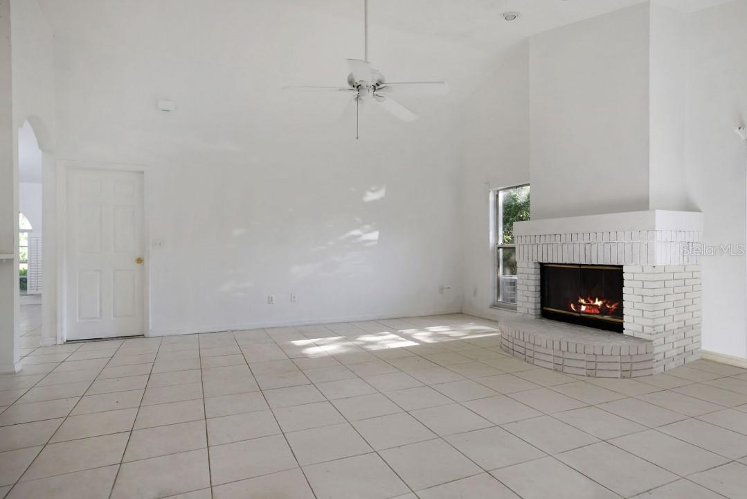 13847 OAK FOREST BLVD S #S