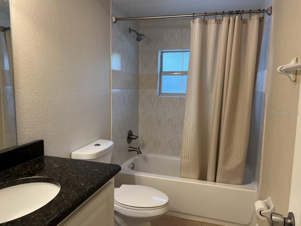 509 ROLLINGVIEW DR