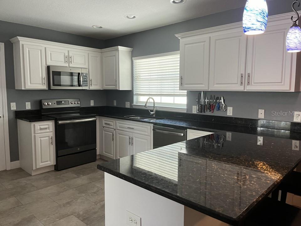 509 ROLLINGVIEW DR
