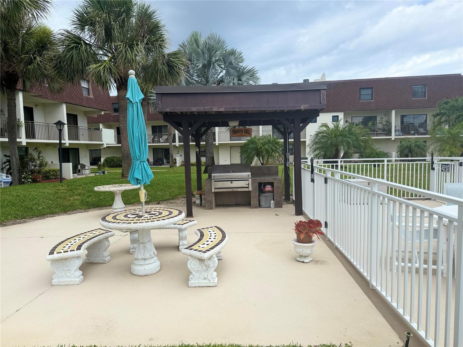 190 PARADISE BLVD #9
