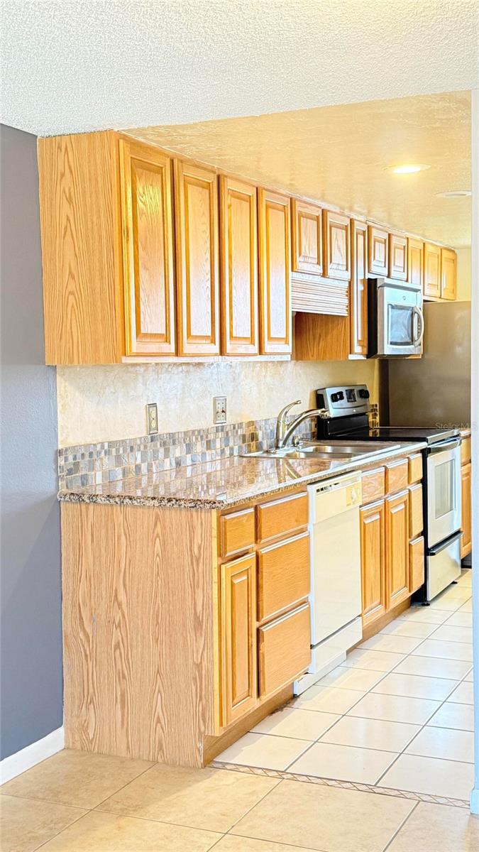 190 PARADISE BLVD #9
