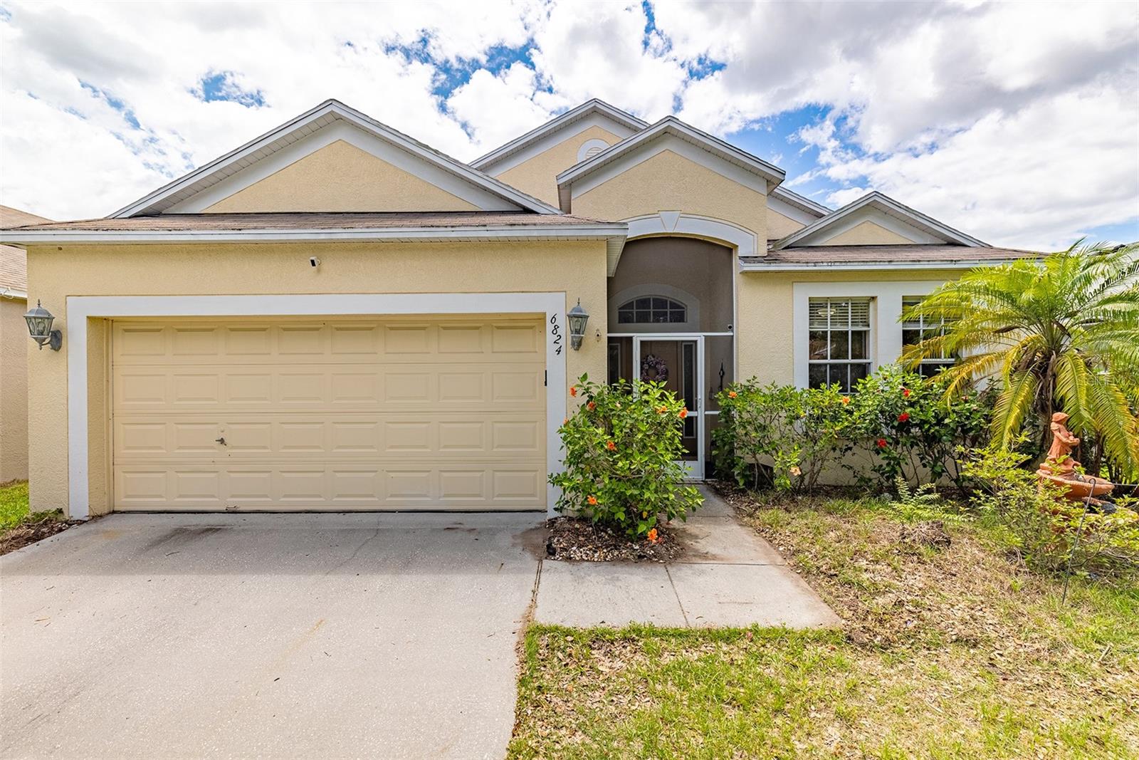 6824 MONARCH PARK DR