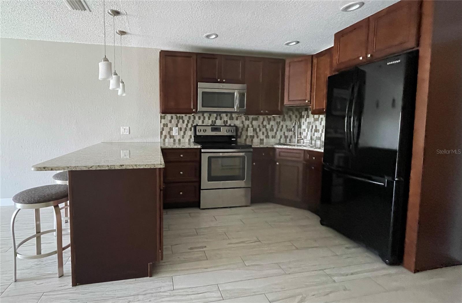 1860 MASSACHUSETTS AVE NE #214