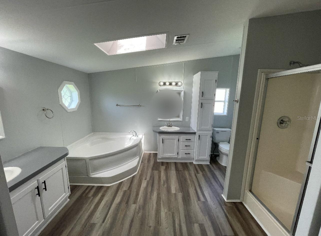 1145 DARA CAY DR