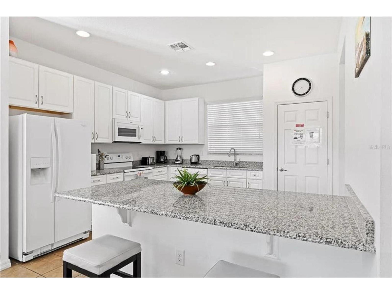 2654 ROSEMONT CIR