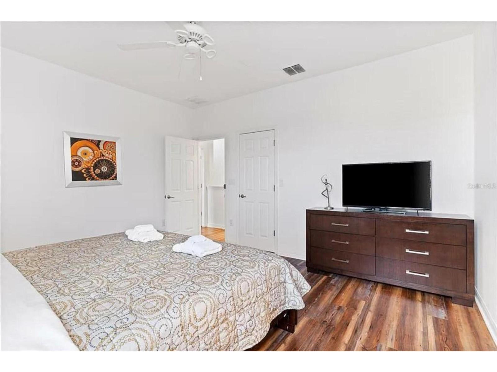 2654 ROSEMONT CIR