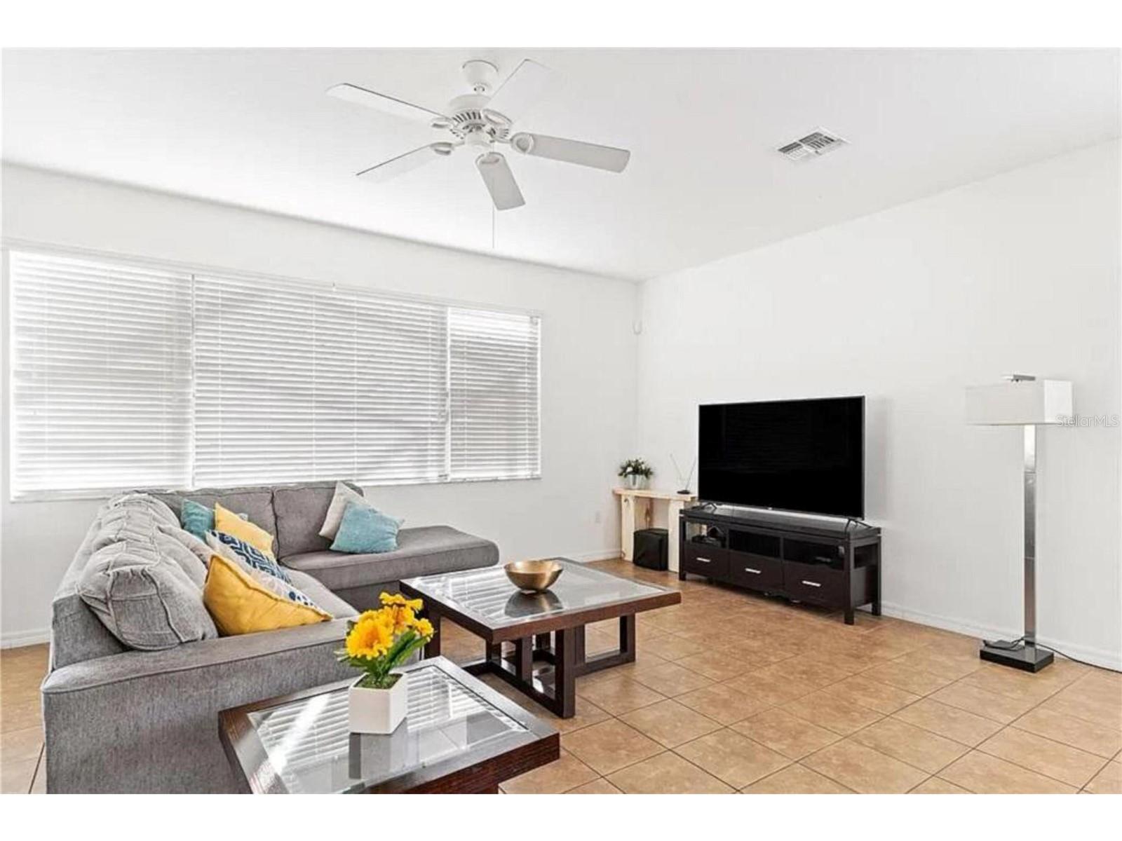2654 ROSEMONT CIR