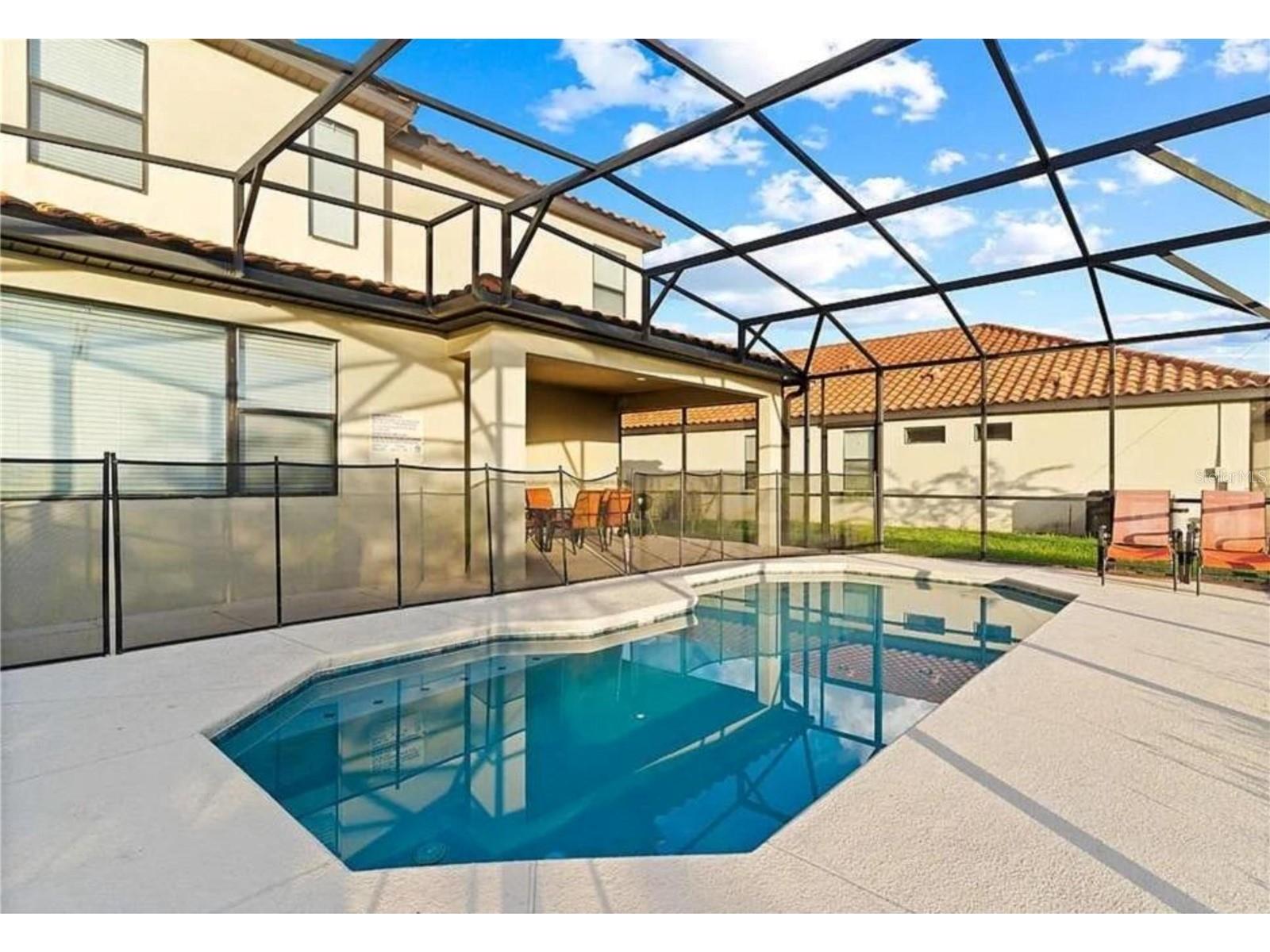 2654 ROSEMONT CIR