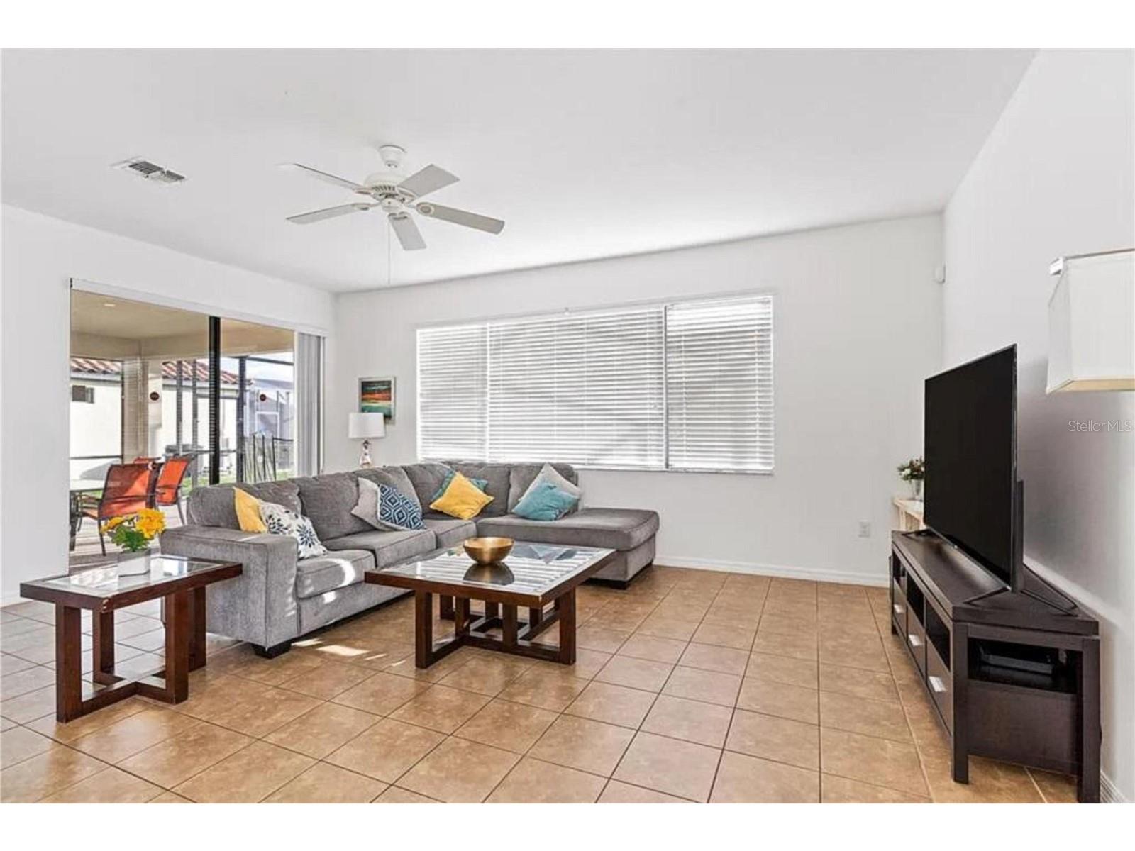 2654 ROSEMONT CIR
