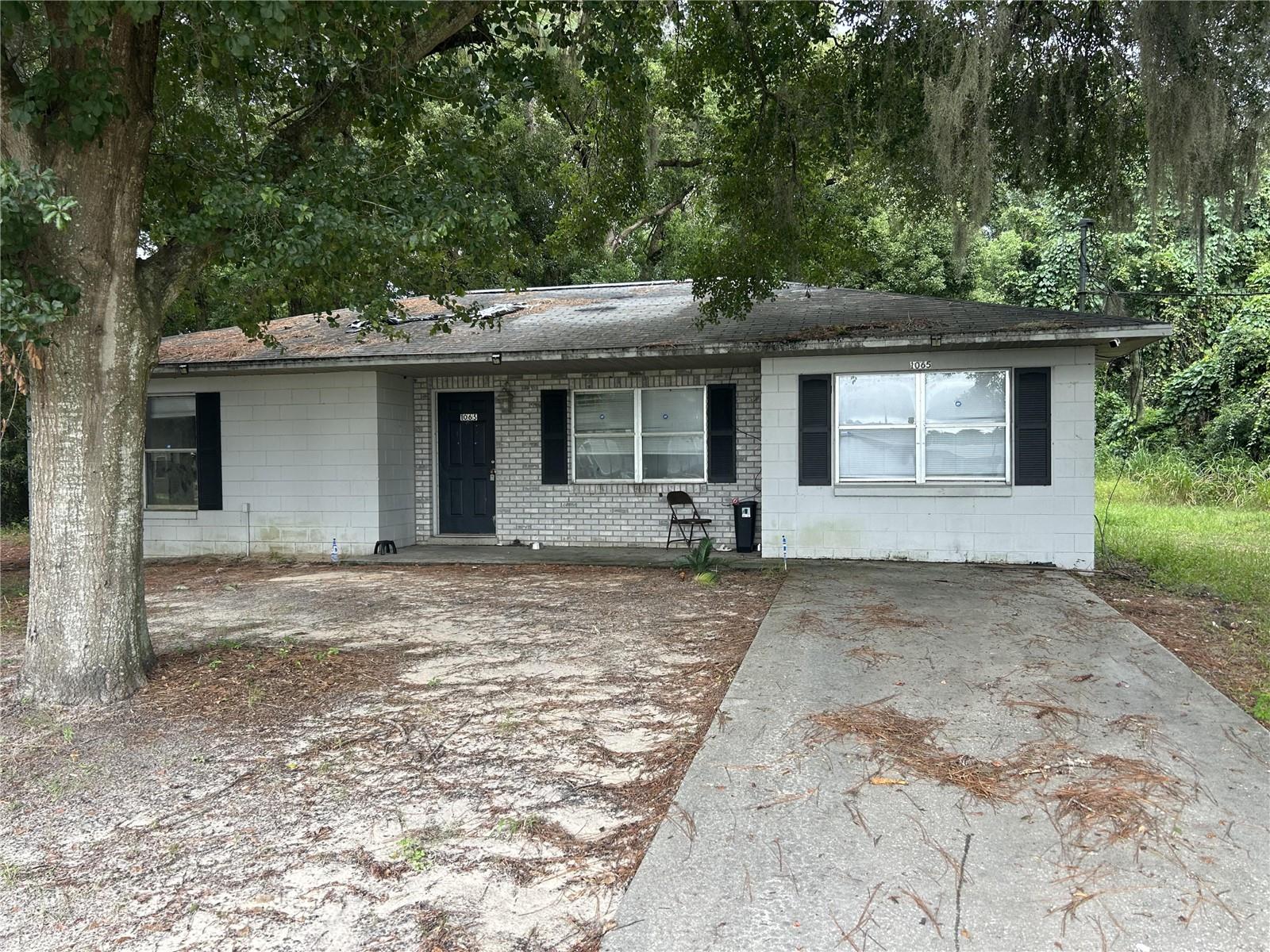1065 WALL ST