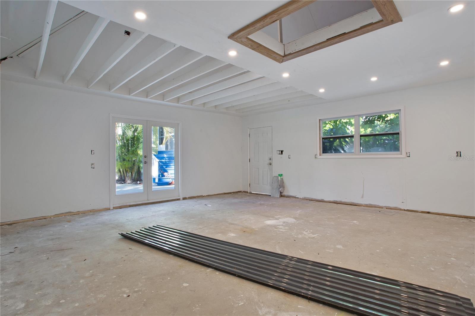 510 WIDEVIEW AVE