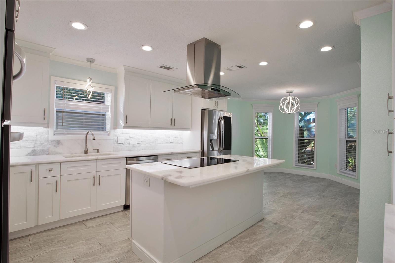 510 WIDEVIEW AVE