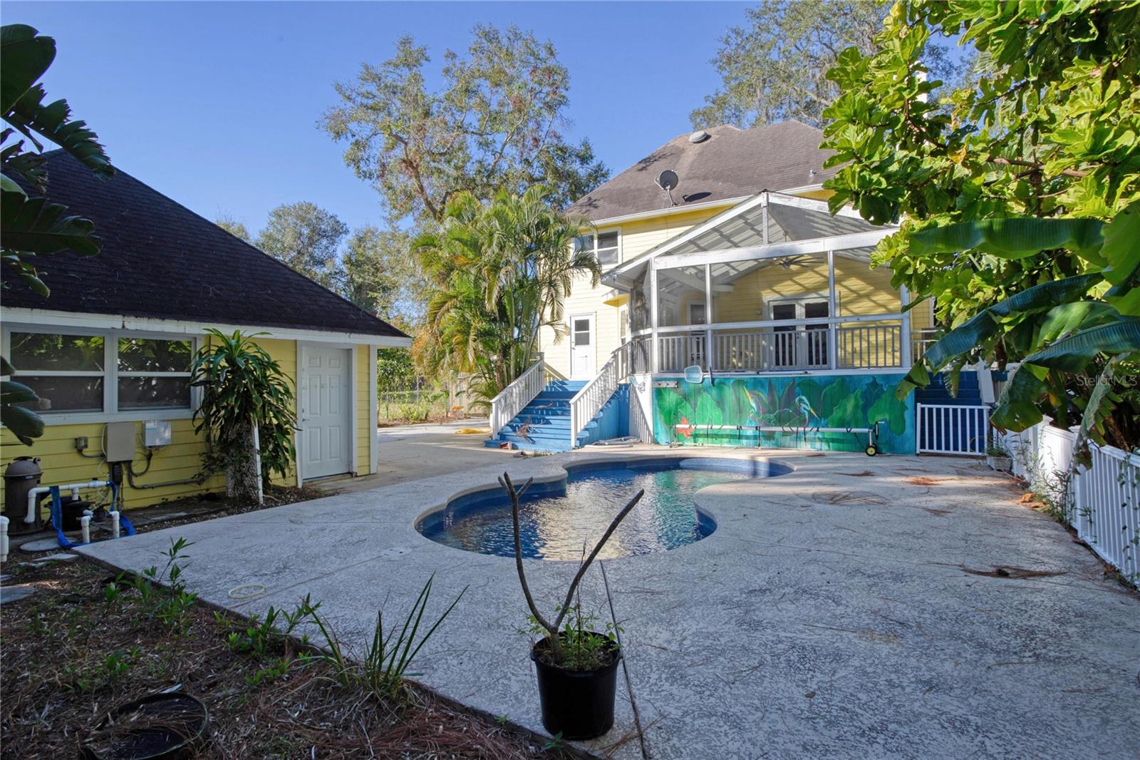 510 WIDEVIEW AVE