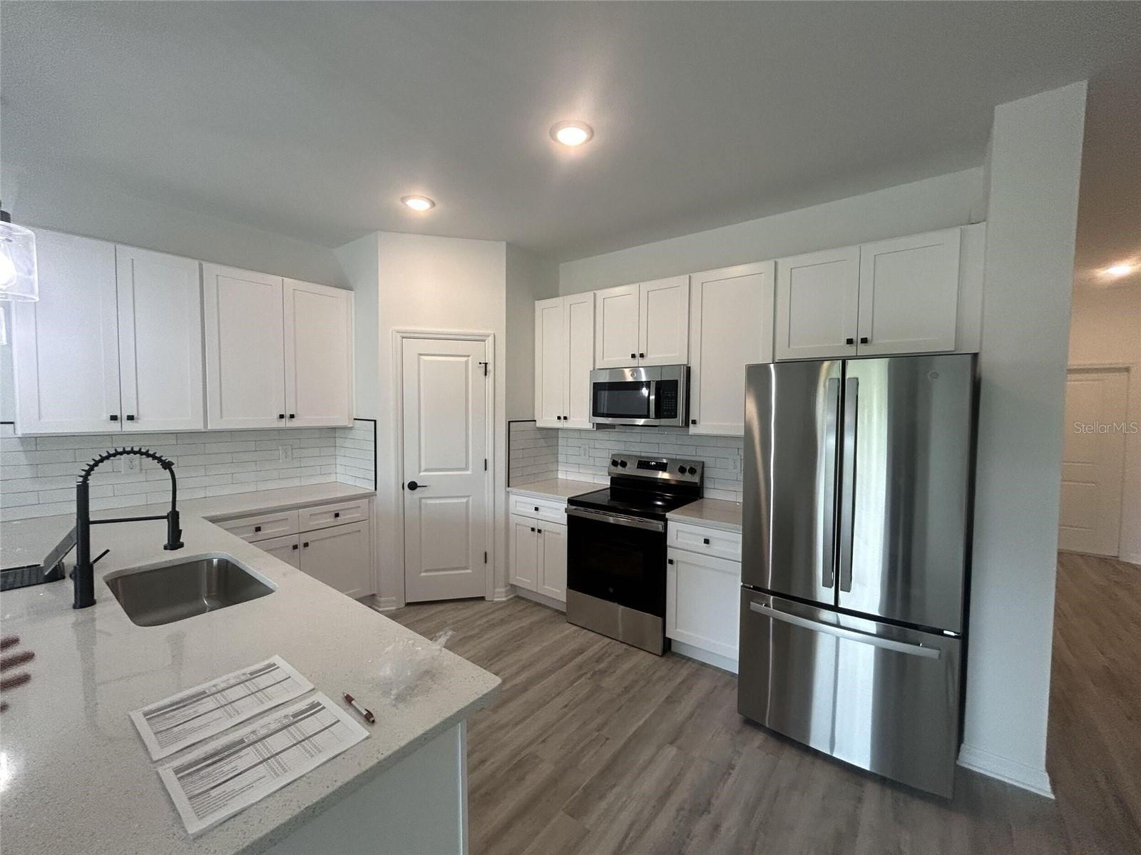 1320 RIO DE JANEIRO AVE