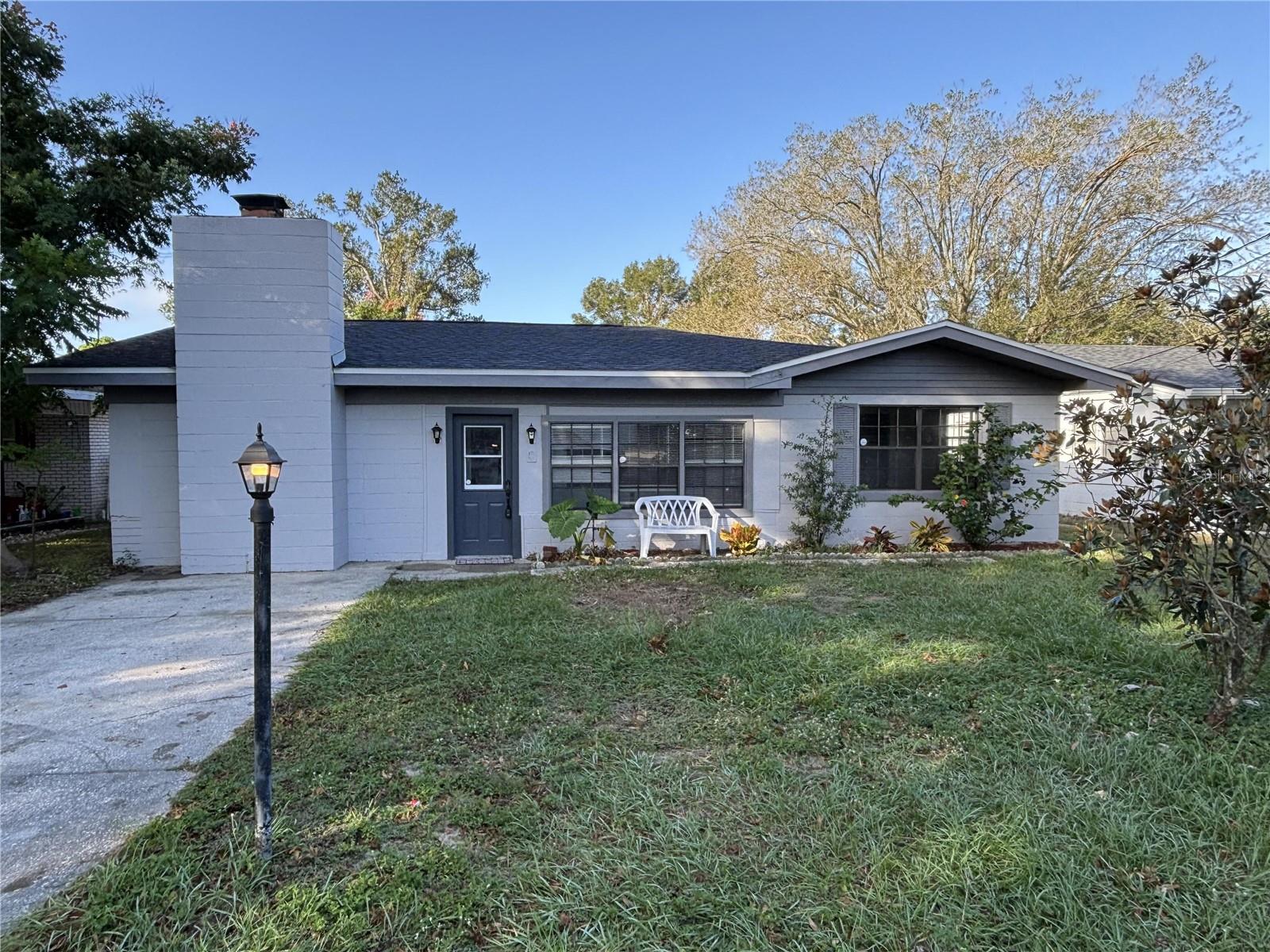 129 ALACHUA DR