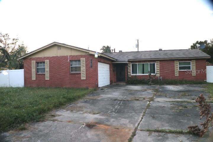 8409 LANTANA DR