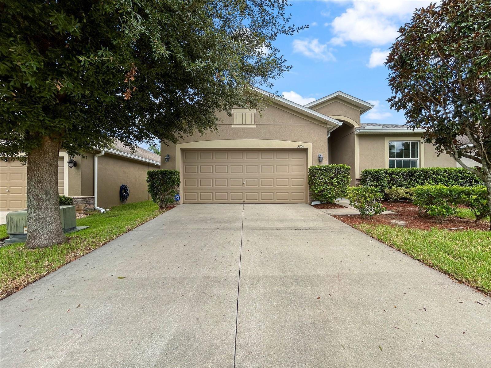 3259 BERWICK LN