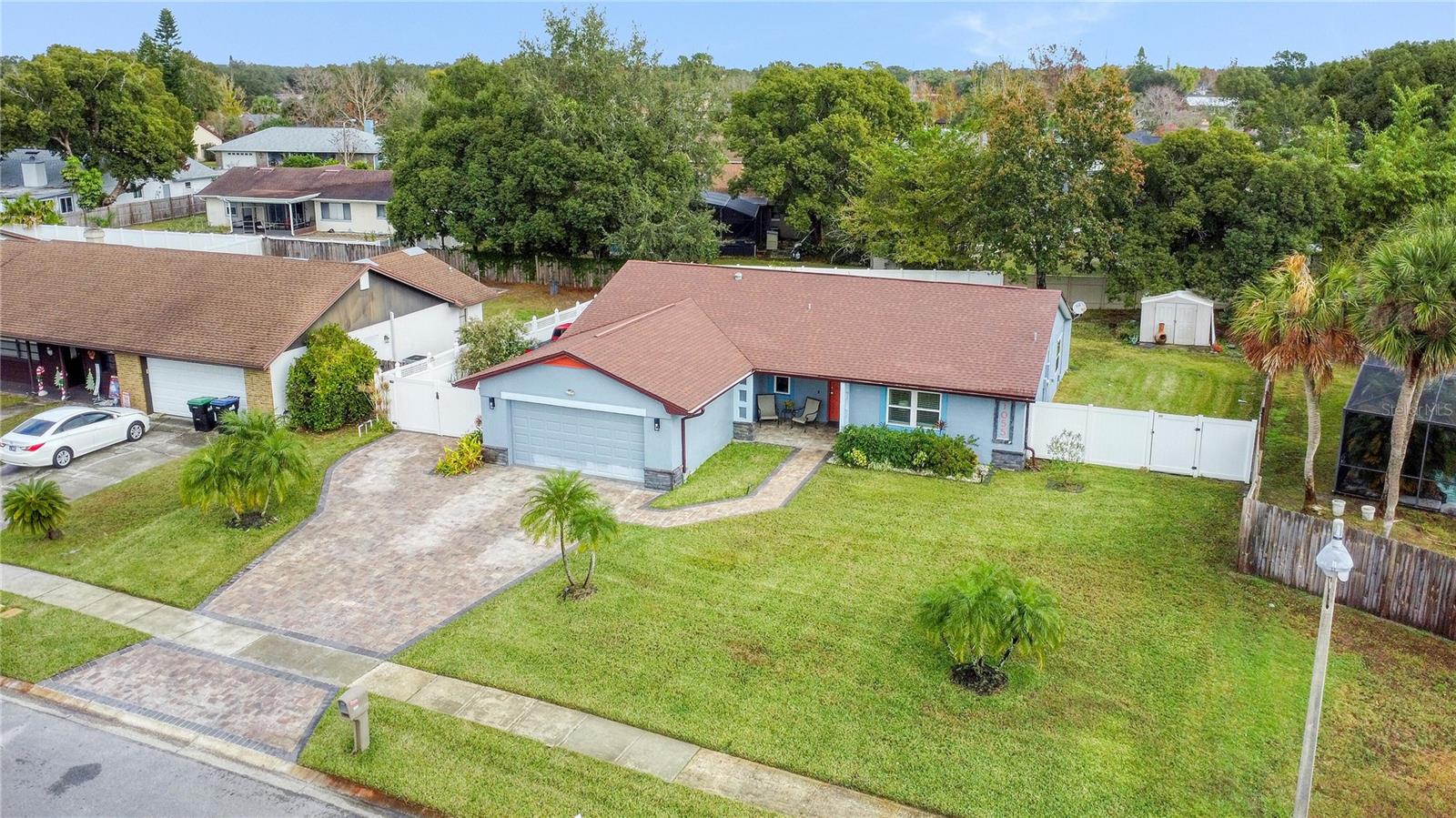1055 PALOS VERDE DR
