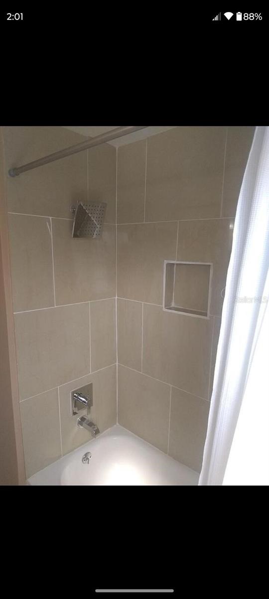 7947 GOLDEN POND CIR