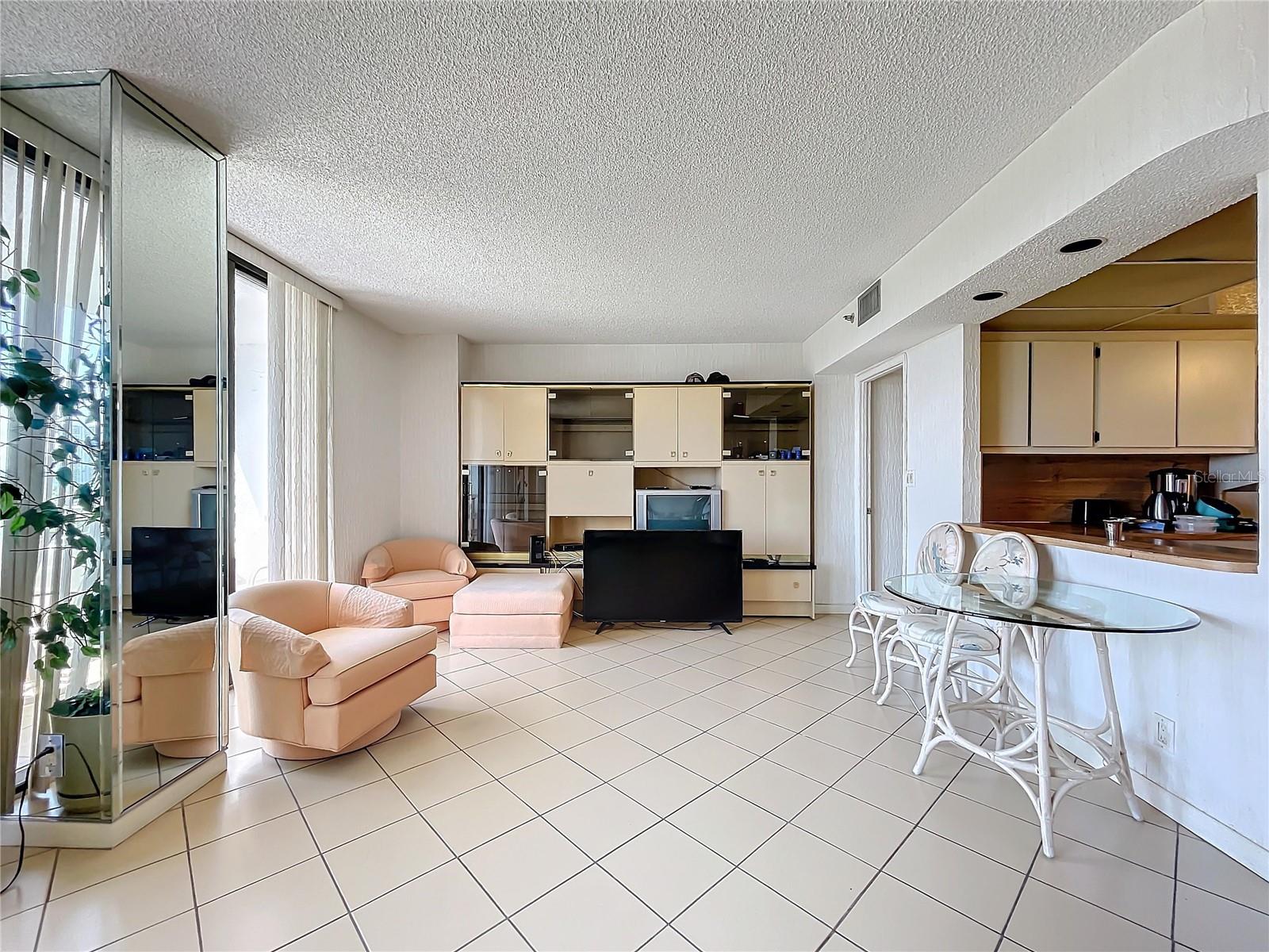 20225 NE 34TH CT #817