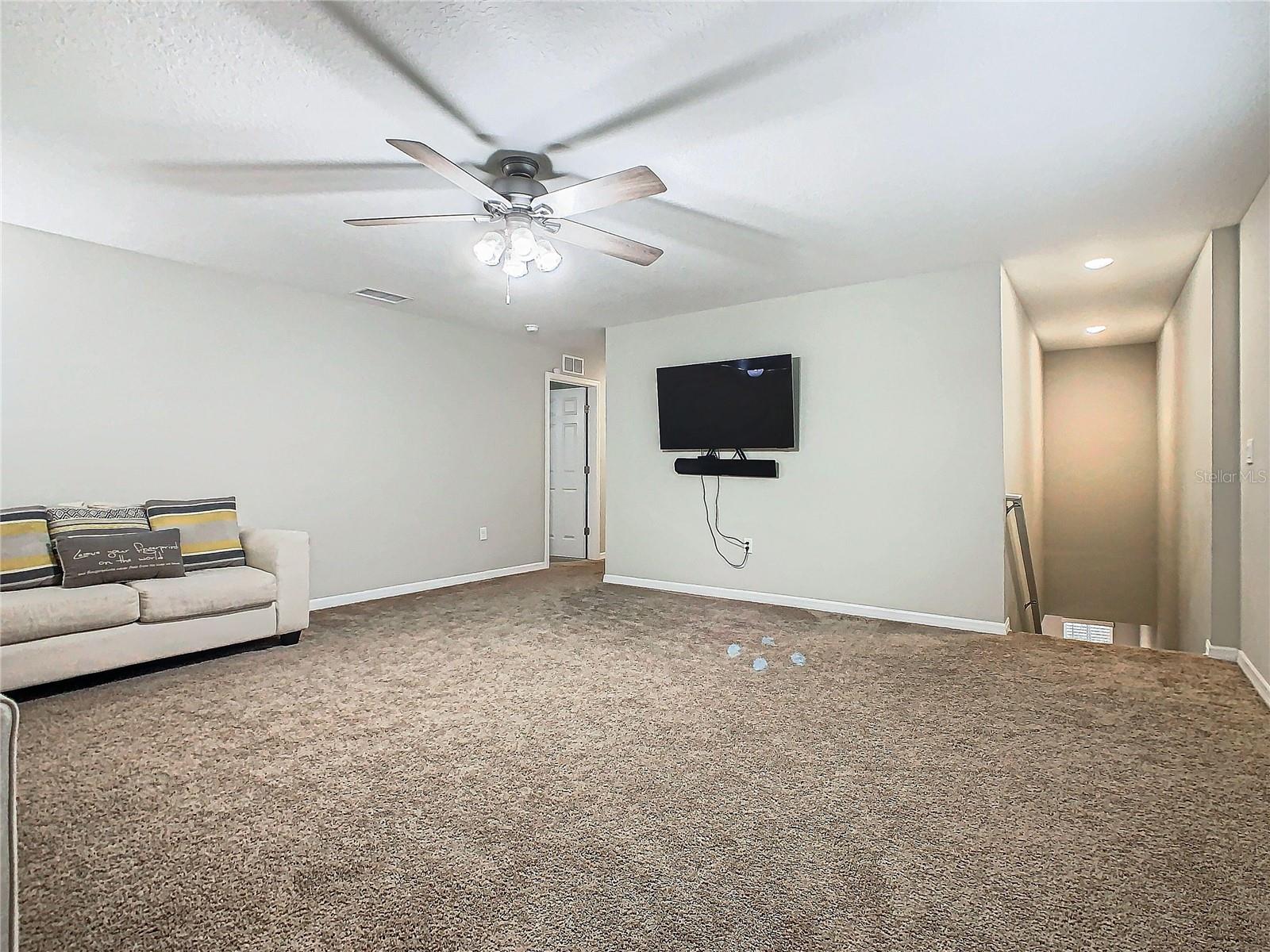 5381 MADDIE DR