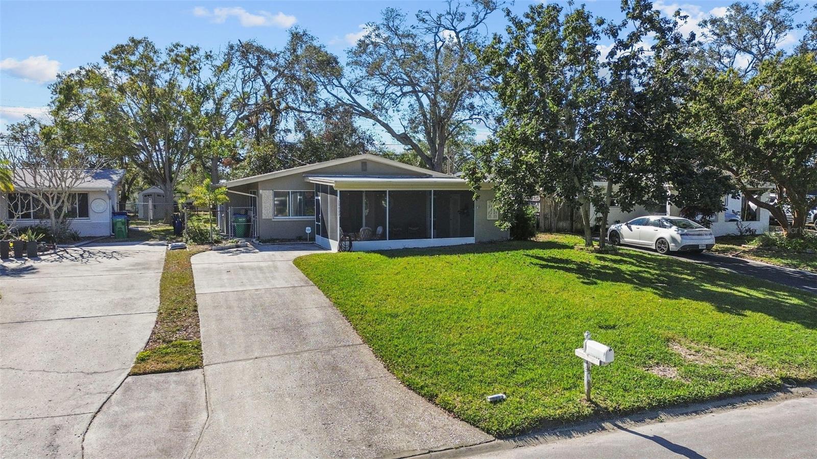 10600 BLOSSOM LAKE DR