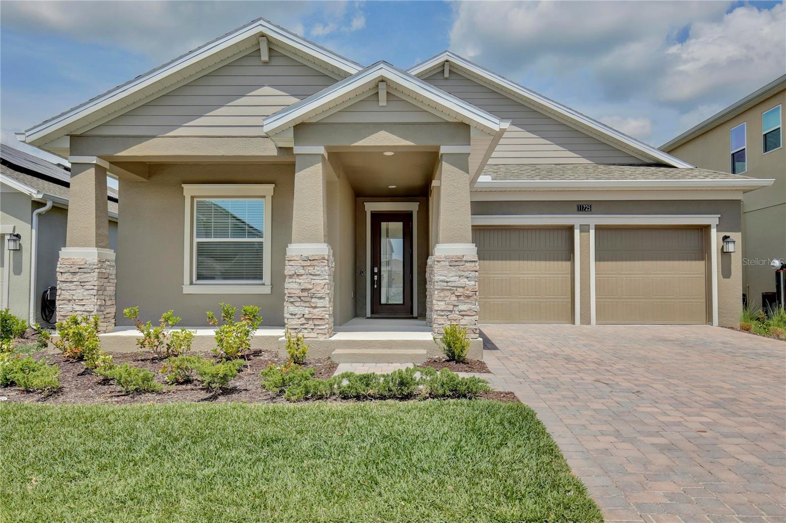 11725 LANGUAGE WAY