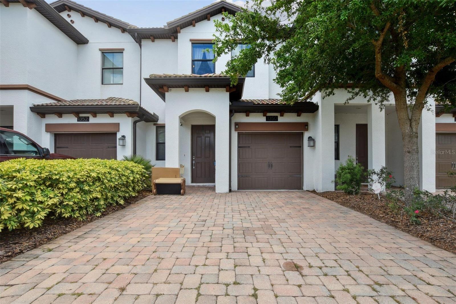 1350 ROYAL ST GEORGE BLVD