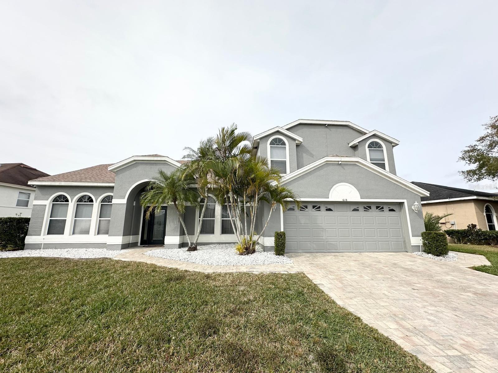 618 RIOMAR AVE