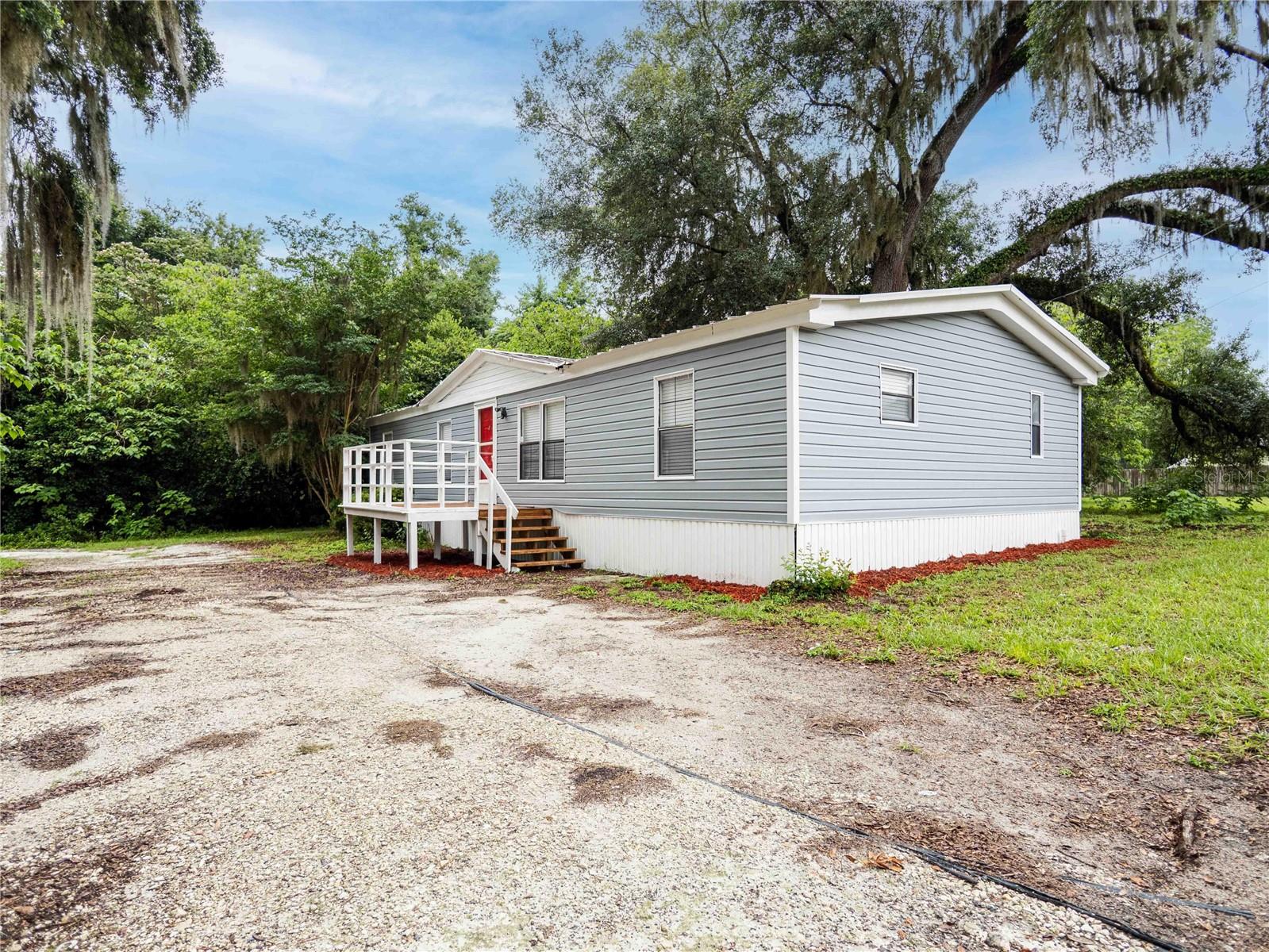 1610 ORANGE AVE
