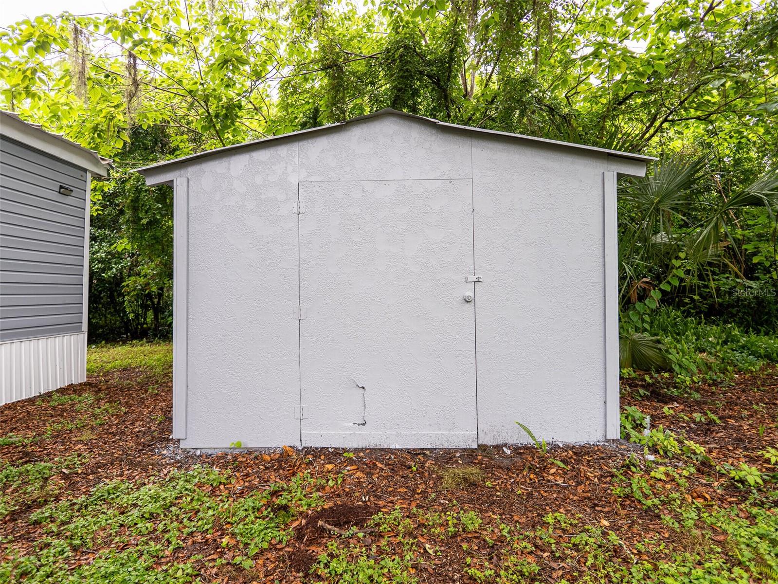 1610 ORANGE AVE