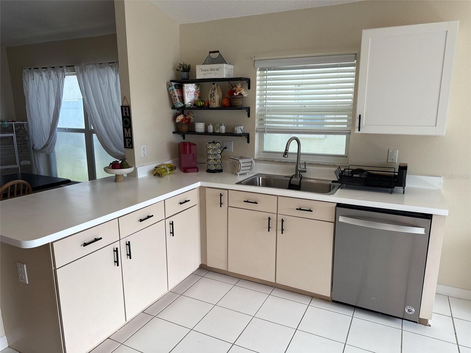 30643 TREMONT DR
