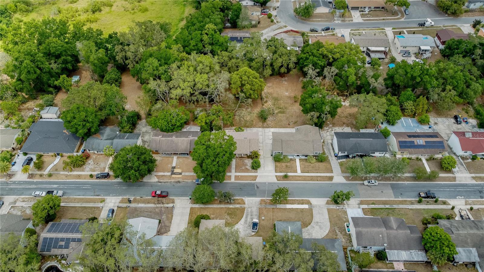 6411 MERRIEWOOD DR