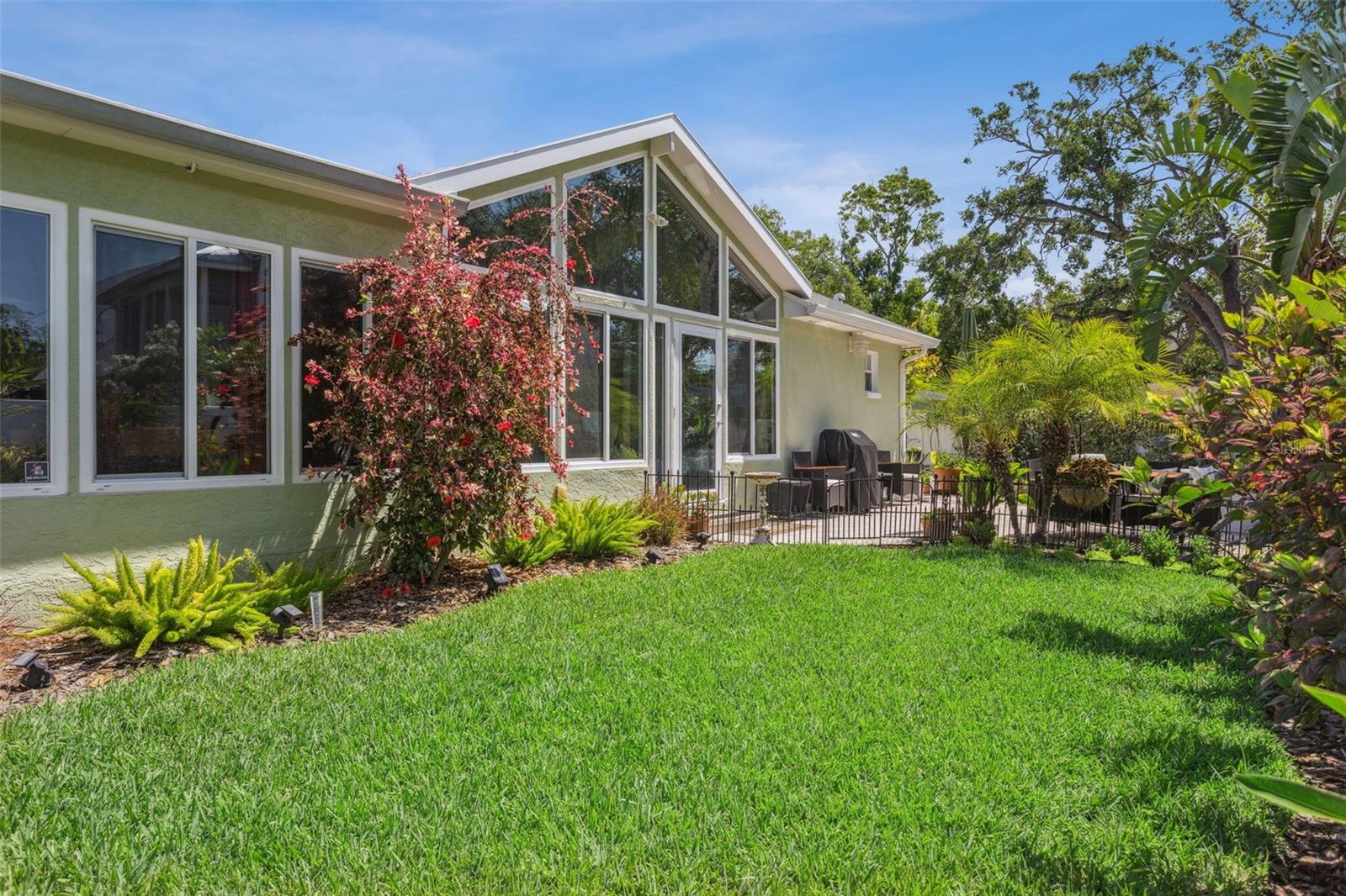 3404 W VILLA ROSA ST