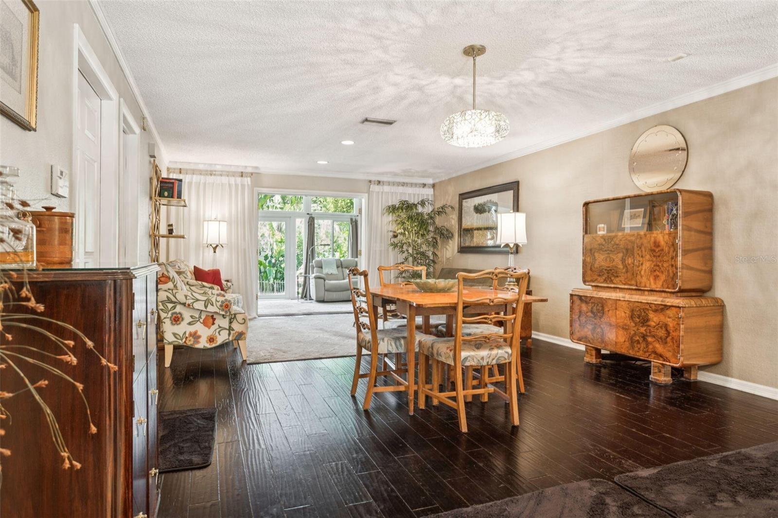 3404 W VILLA ROSA ST