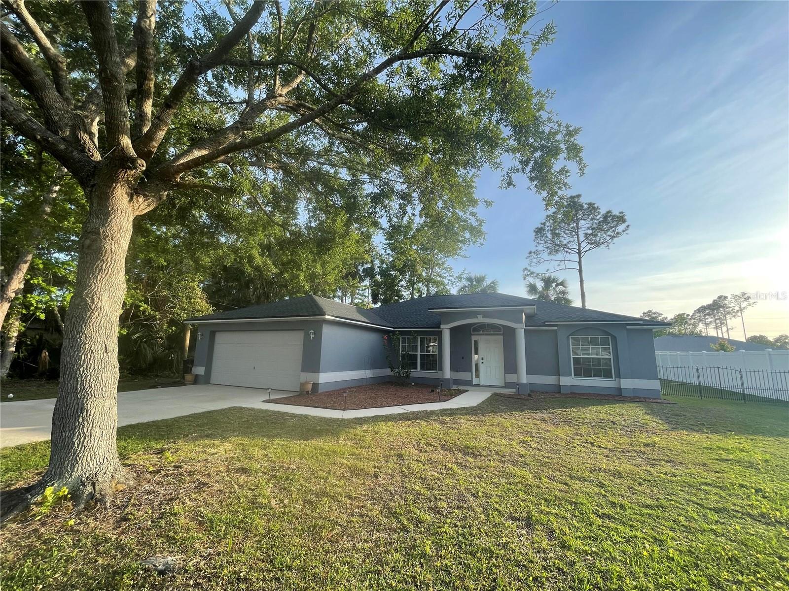 10 PINETREE DR