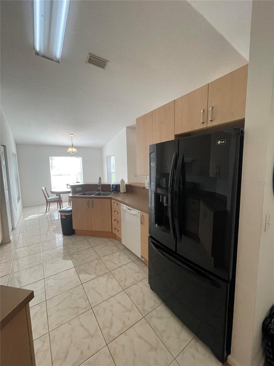 10 PINETREE DR