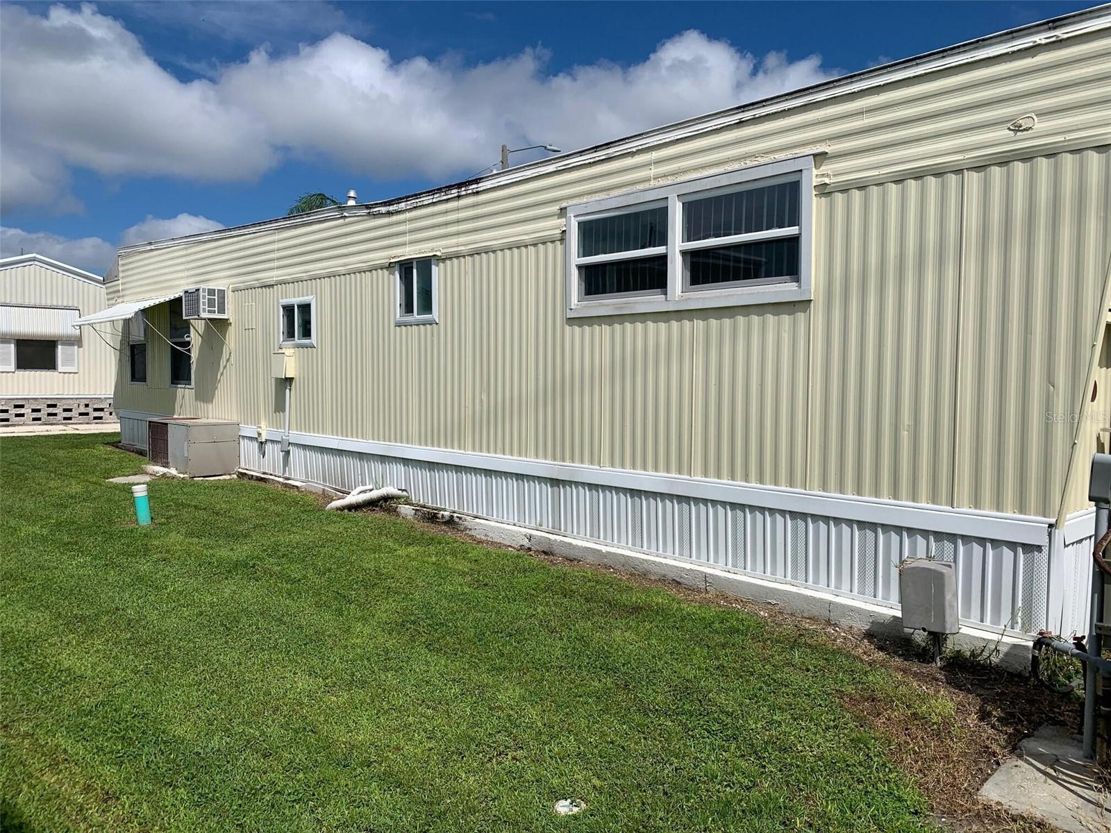 12766 SEMINOLE BLVD #61