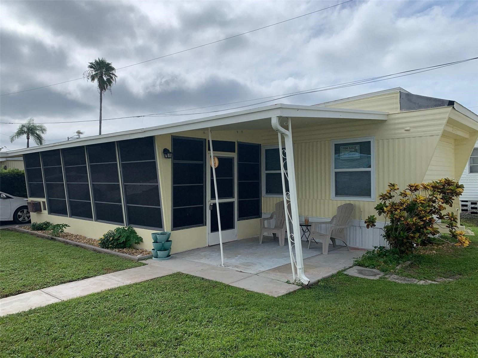 12766 SEMINOLE BLVD #61