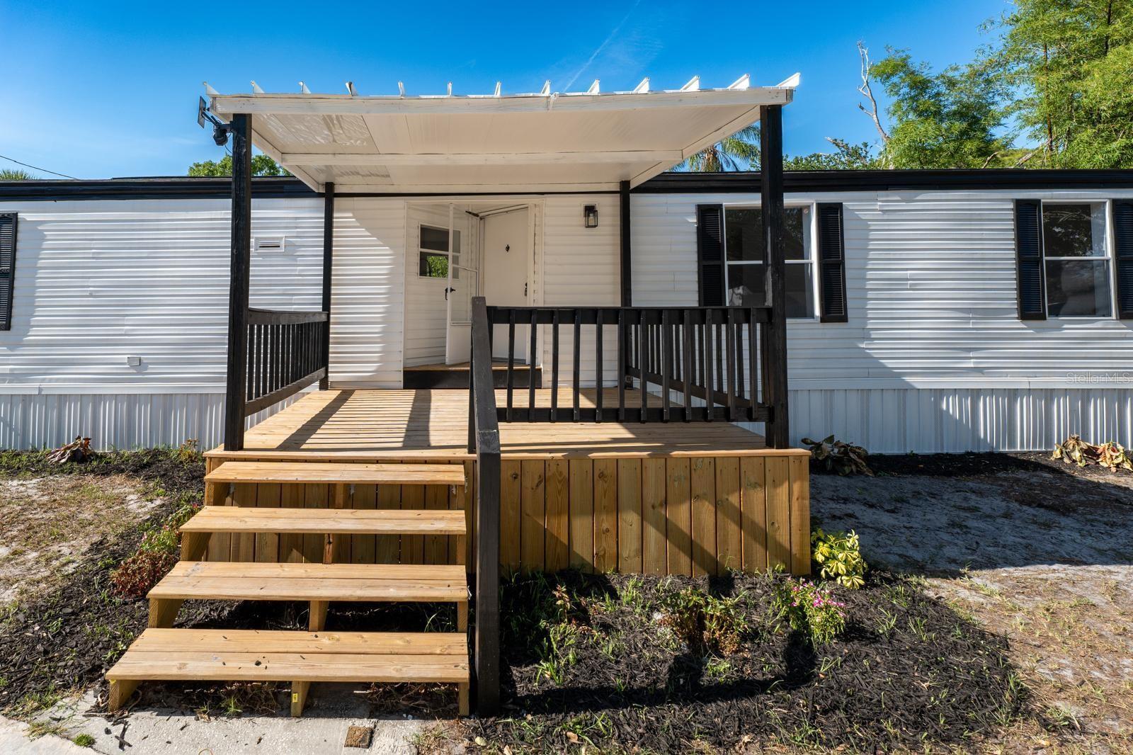 5907 SUSSEX CT