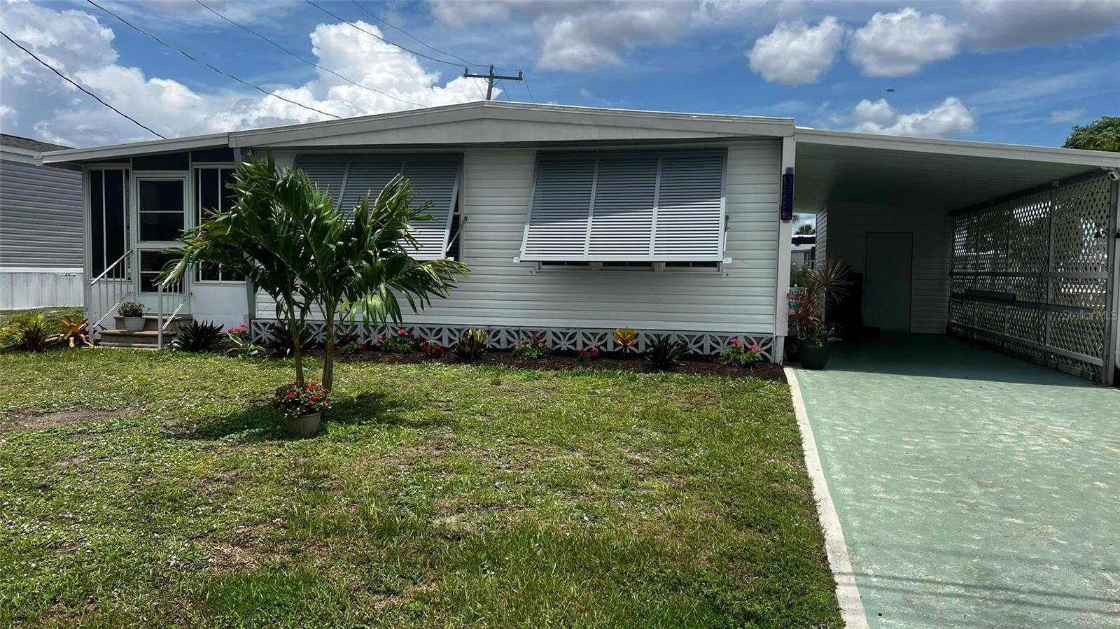 1423 FLAMINGO DR