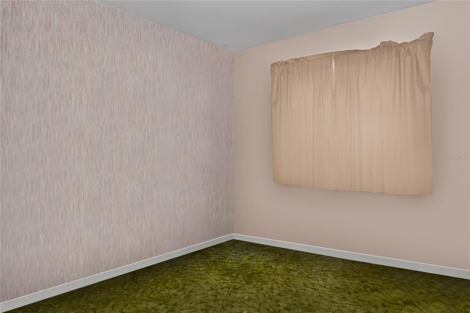 5812 VIKING RD
