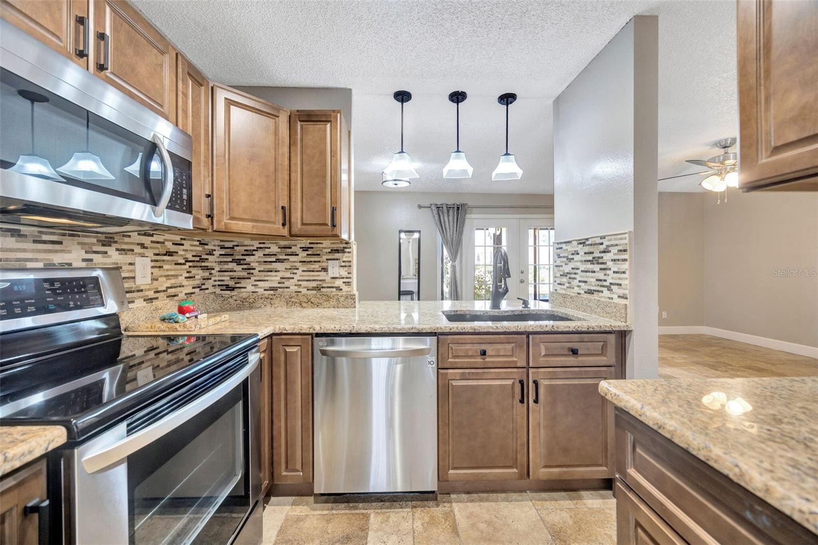4239 BRENTWOOD PARK CIR